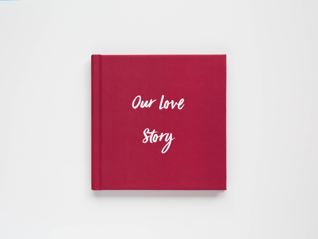 Write Your Own: Maroon—Script photo book